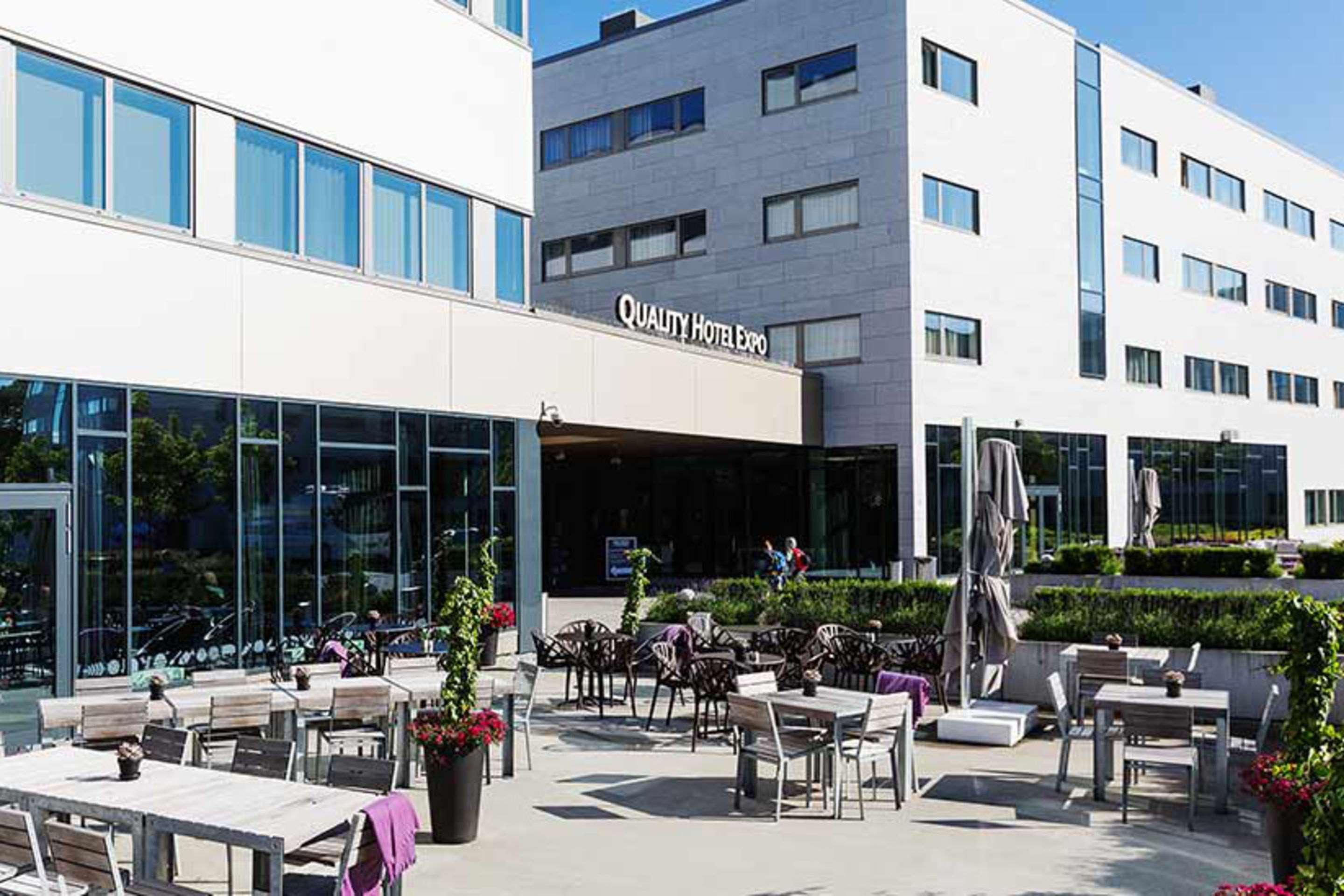 Quality Hotel Expo Fornebu Exterior photo